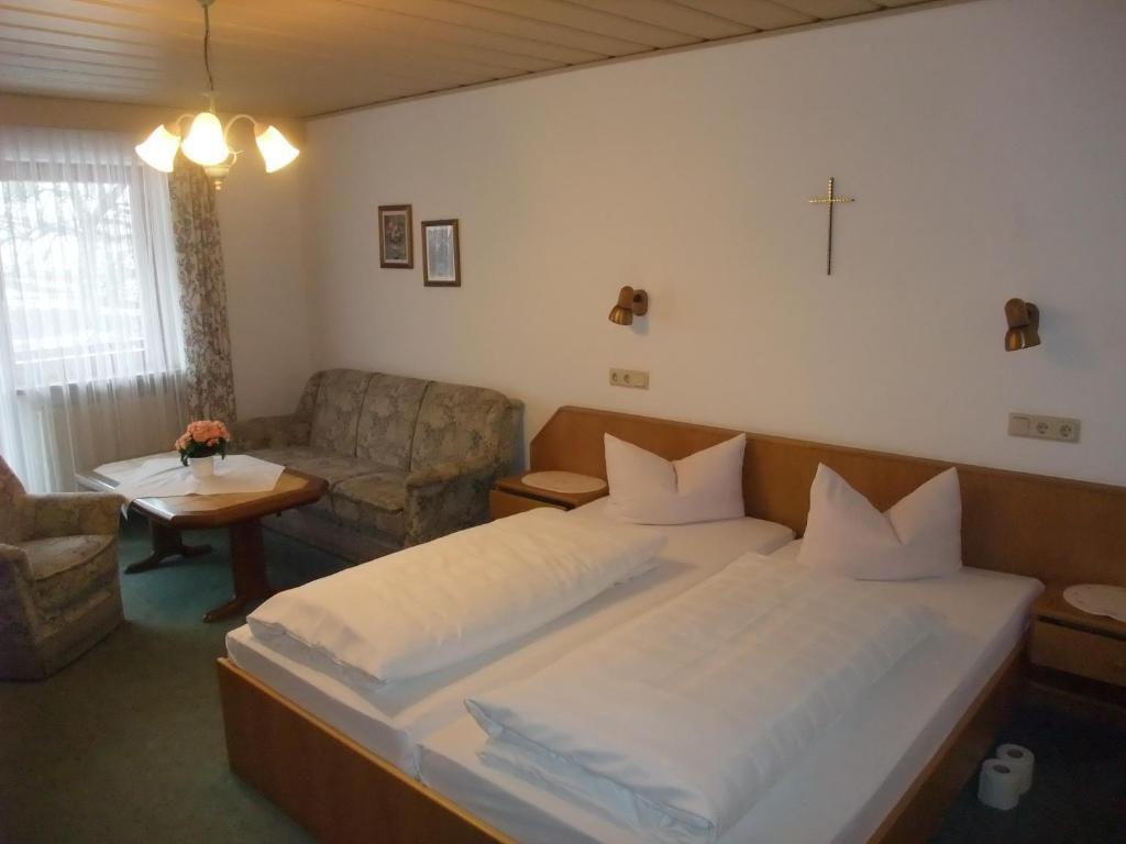 Gasthof Alte Post Obertrubach Rom bilde